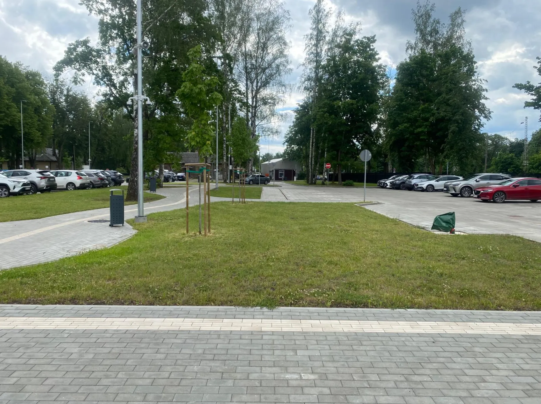 A korpusa 2.kārtas auto stāvlaukuma projektēšana, būvdarbi, autoruzraudzība un 37. korpusa demontāža (1.kārta)