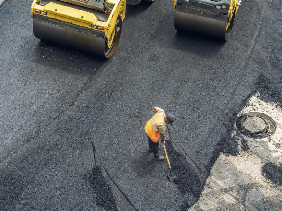 Jelgavas novada, Jaunsvirlaukas pagasta Staļģenes ciema Garāžu gatves un Niedru ielas posma pārbūve 0.460 km